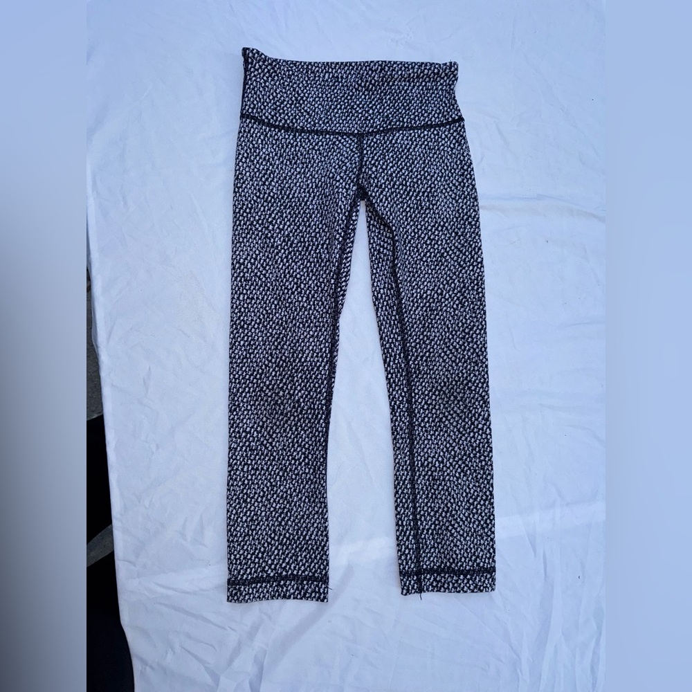 lululemon athletica Black & White Patterned High-Rise Leggings